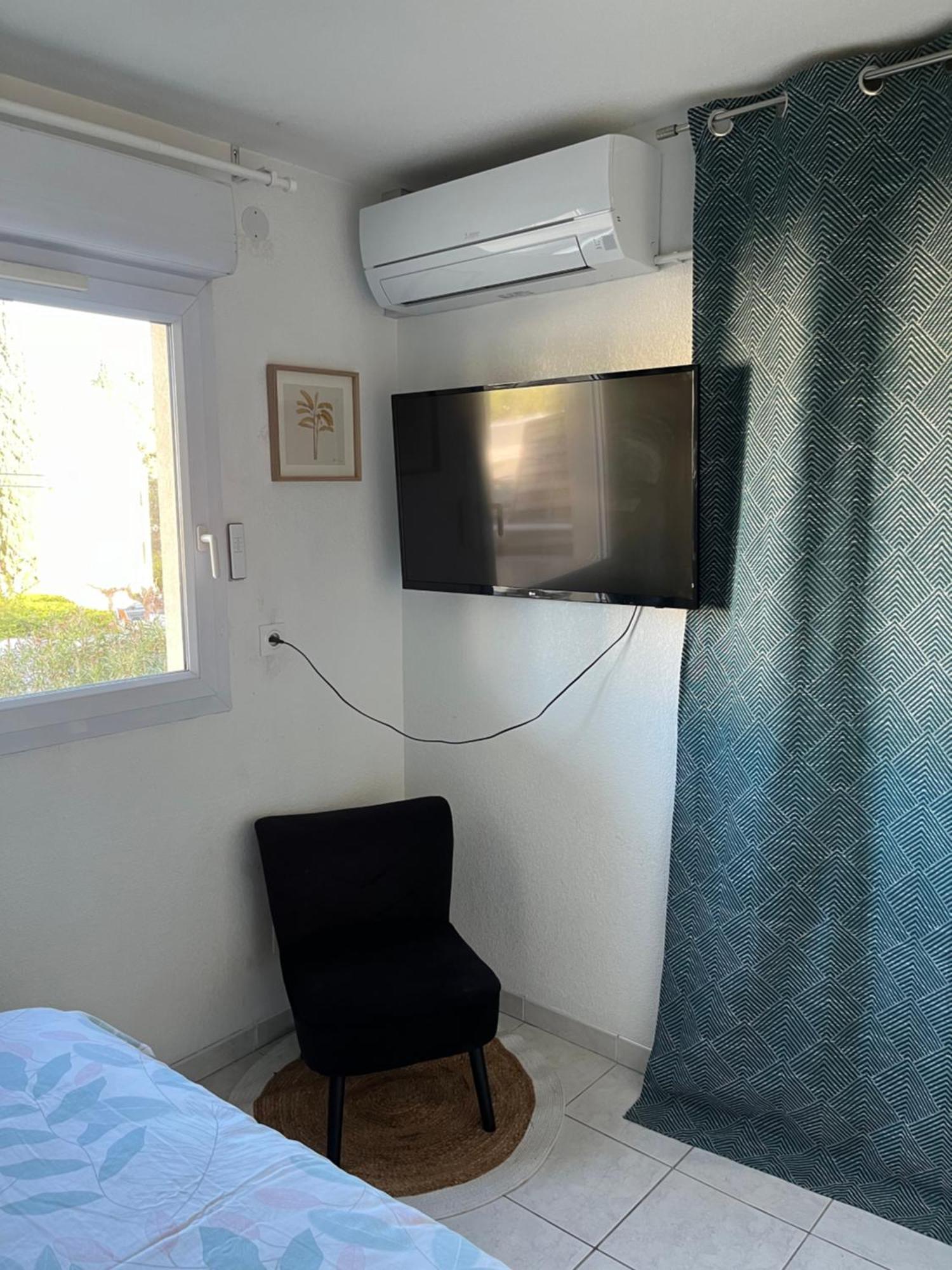 Апартаменты Joli T2/ Tram/ Clim/ Parking/ Wifi/ Piscine Монпелье Экстерьер фото
